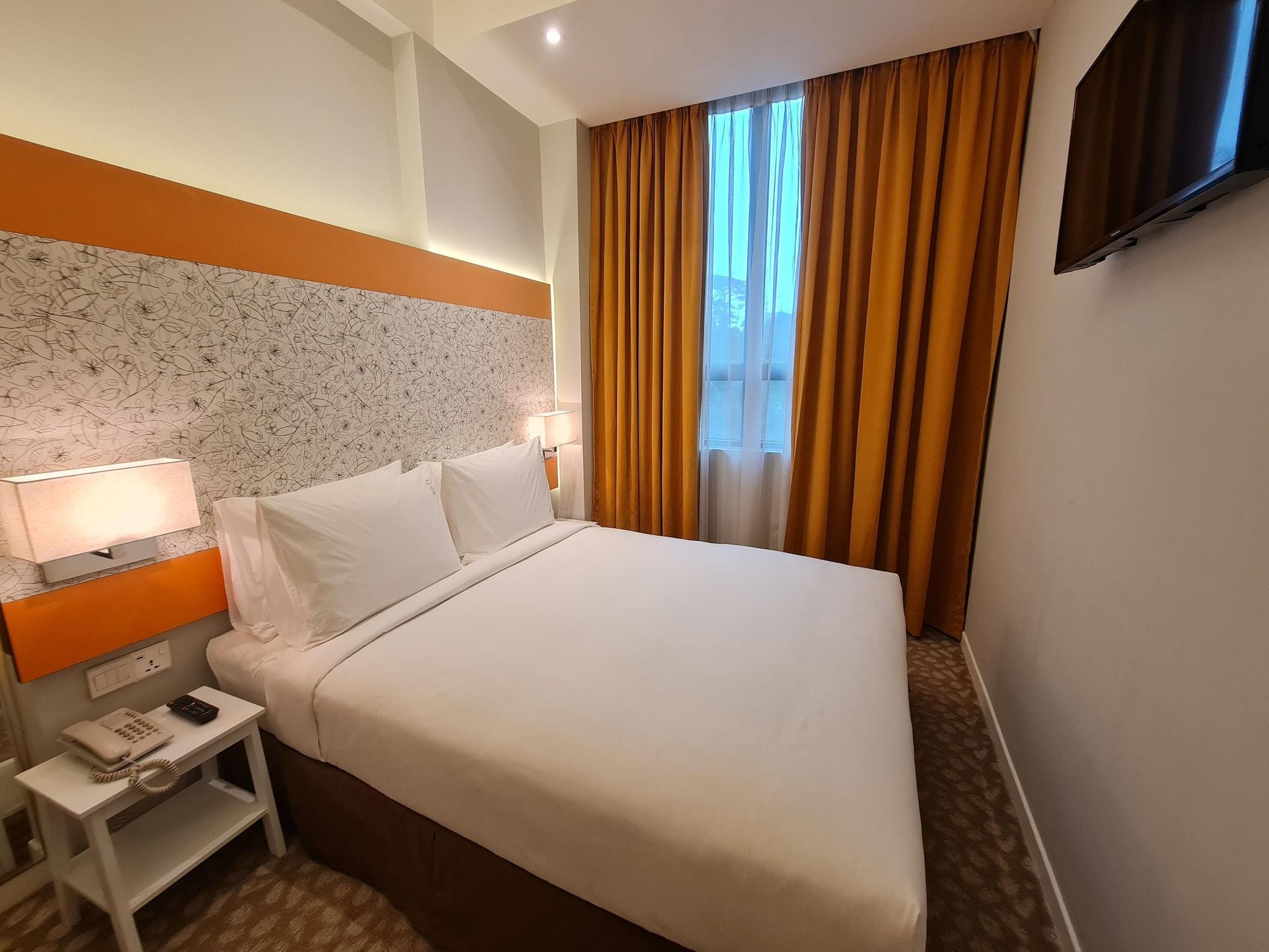 Holiday Inn Express & Suites Johor Bahru By Ihg Exterior photo