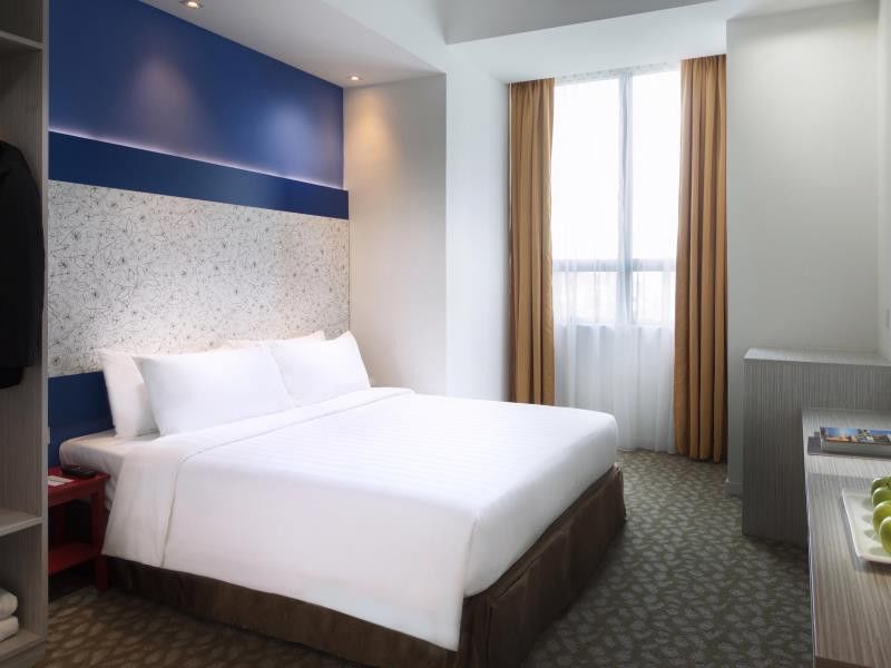 Holiday Inn Express & Suites Johor Bahru By Ihg Exterior photo